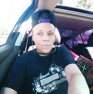 Meet your Posher, Hayley